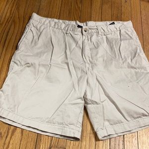 Men’s cargo shorts